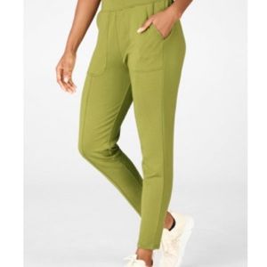 Fabletics Emma Sweatpants in Basil